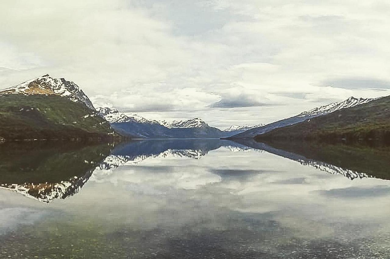 Oikos Hotel Ushuaia Eksteriør billede
